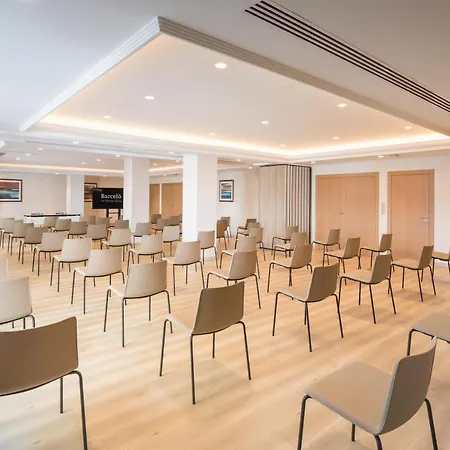 Barcelo Hills מלון