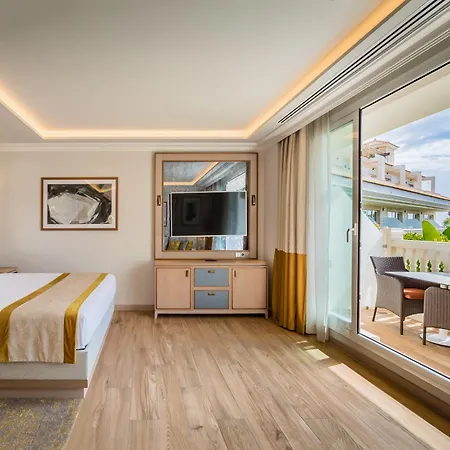 Barcelo Hills 5*