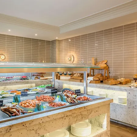 מלון Barcelo Hills 5*